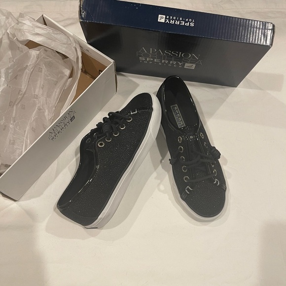 Woman’s Sperry topsiders glitter black size 5.5 - Picture 12 of 14